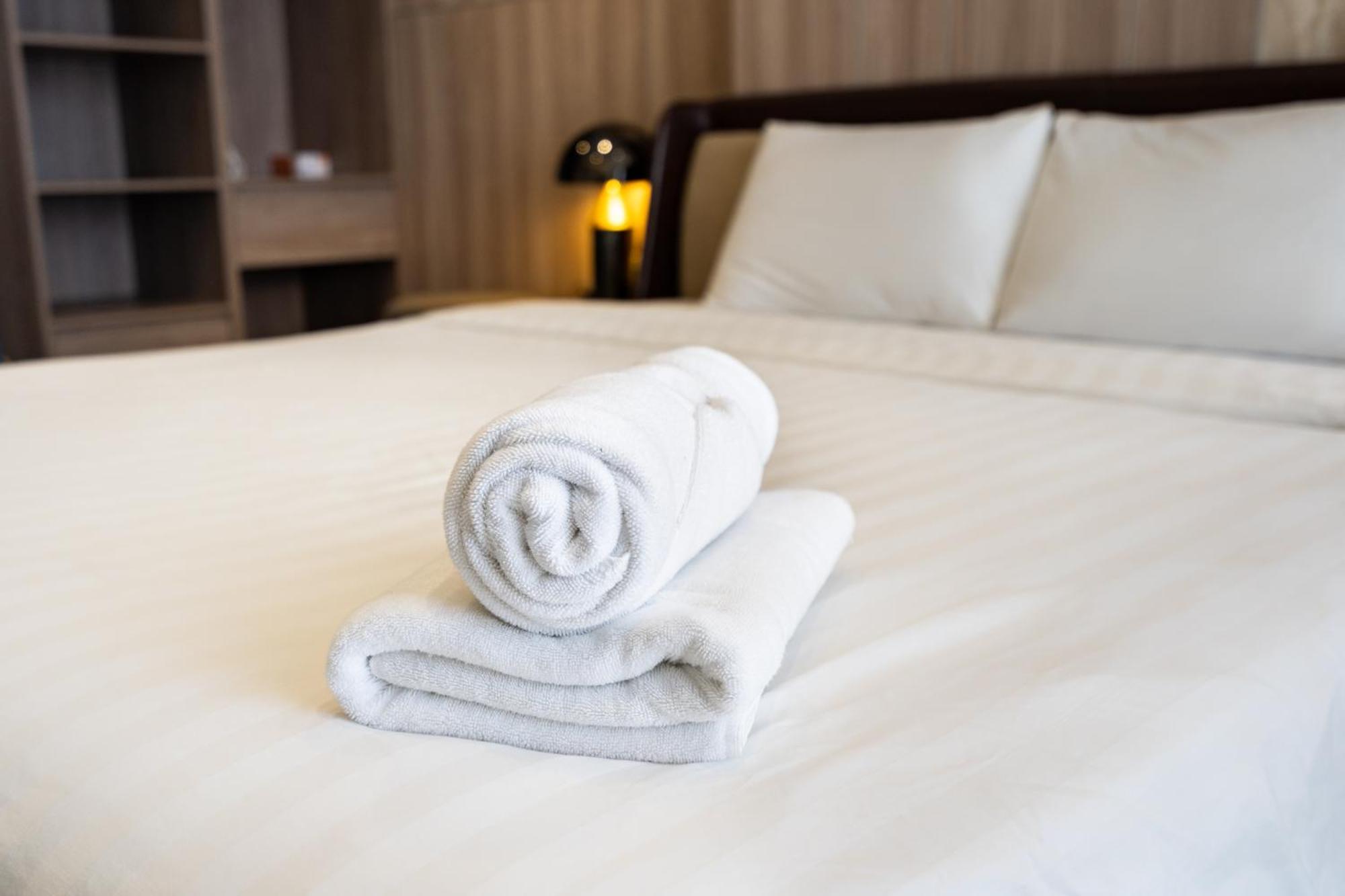Saigon Apartments - Free City Walk Experience, Amazing Infinity Pool & Free 4G Sim Card For 3 Nights Hô Chi Minh-Ville Extérieur photo